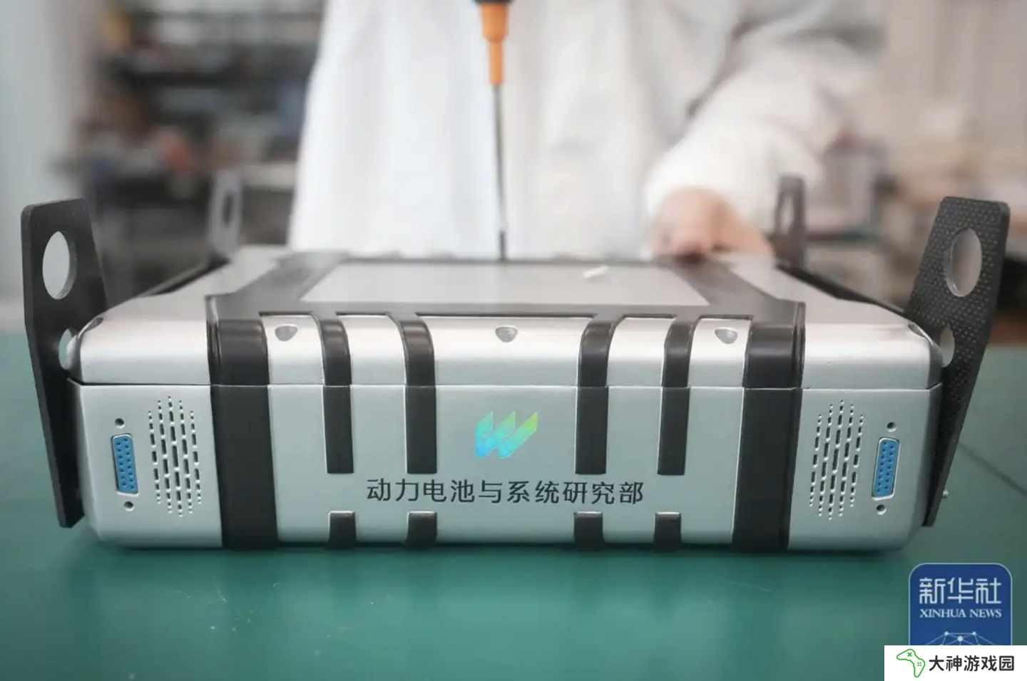 中科院大連化學物理研究所公布新型“超低溫高比能鋰電池”，-36℃環(huán)境成功起飛六旋翼無人機